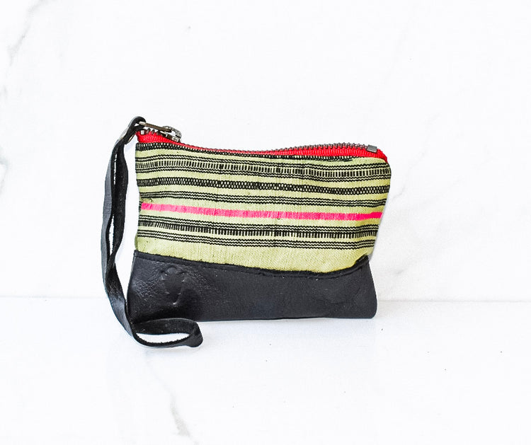 Aquinnah Green Coin Pouch in Black Leather