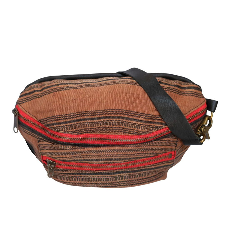 Fanny Pack- Aquinnah Tan in Black Leather