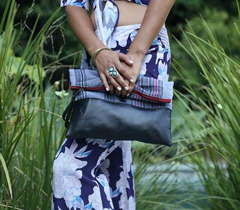 Aquinnah Grey Large Clutch in Black Leather
