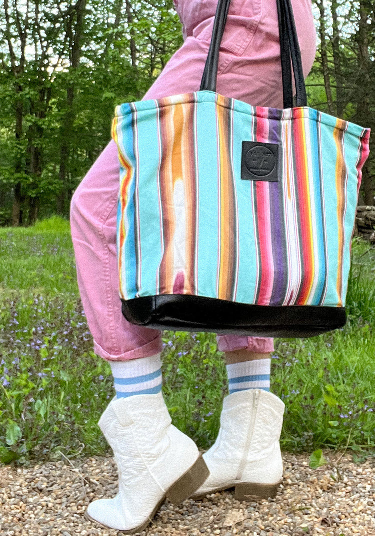 Vera Weekender Black Leather