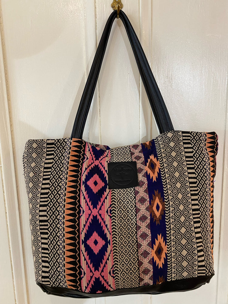 Paloma Weekender in Black Leather