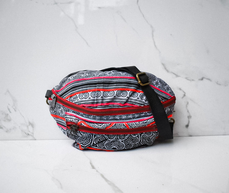 Fanny Pack-Stainglass in Black Leather