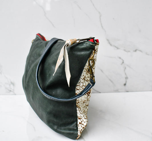 Vivi Cracked Gold/Green Crossbody