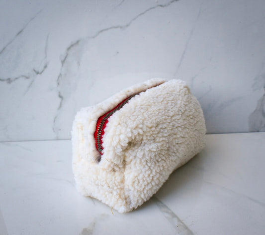 Carly Cosmetic Clutch in Sherpa White