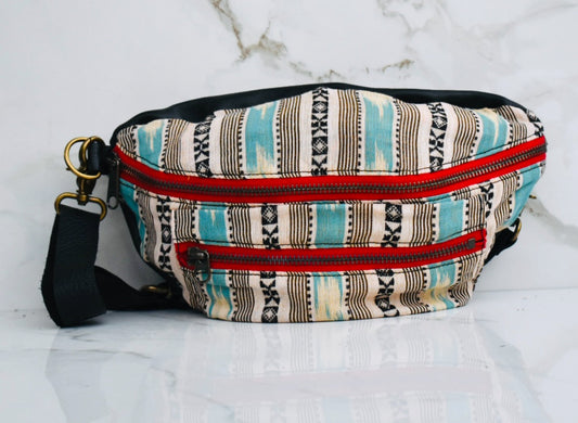 Fanny Pack- Nyri in Black Leather