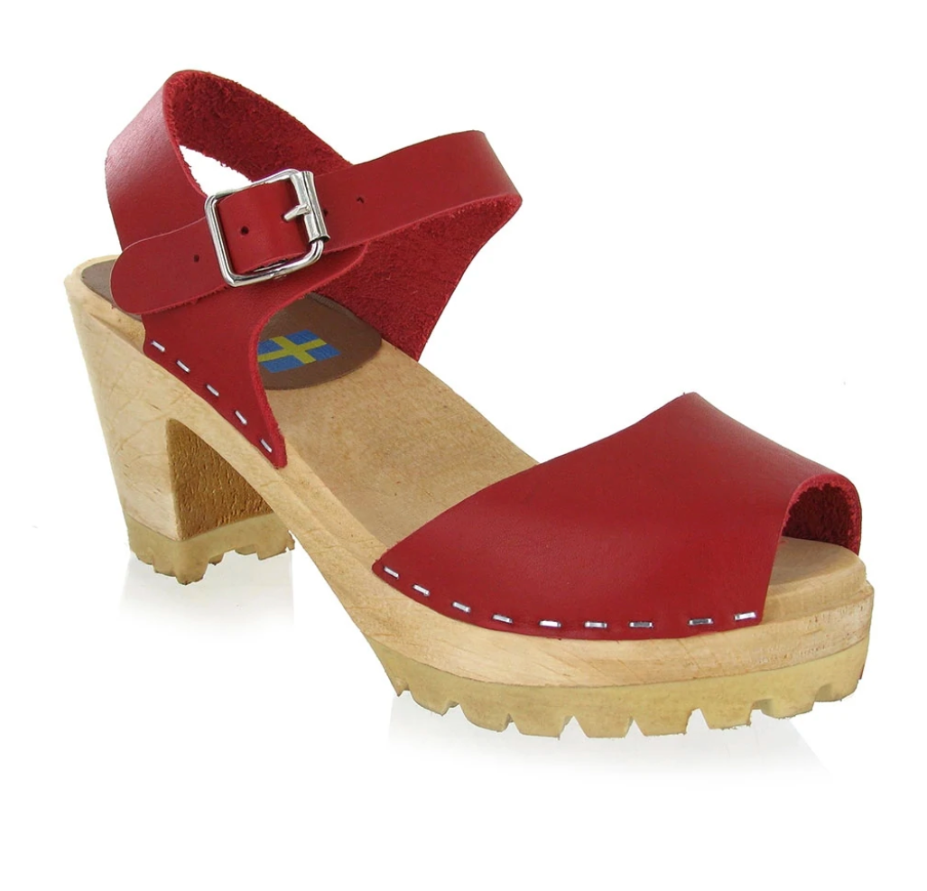 Mia sale elsa clog