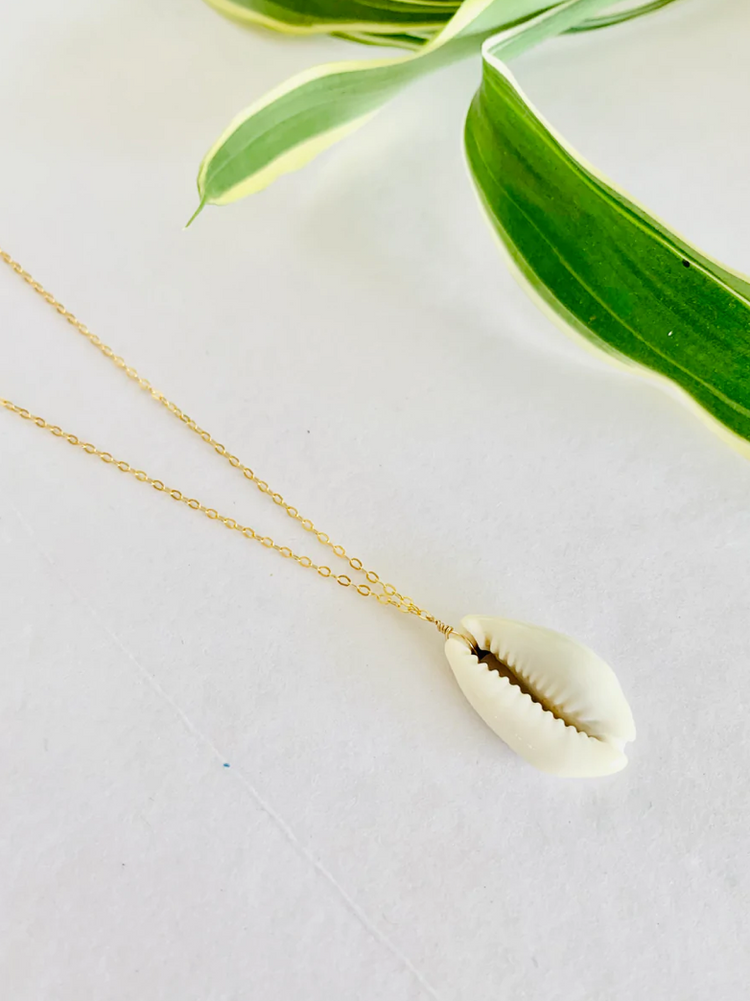 Kennedy Shae- Cowrie Chain Necklace