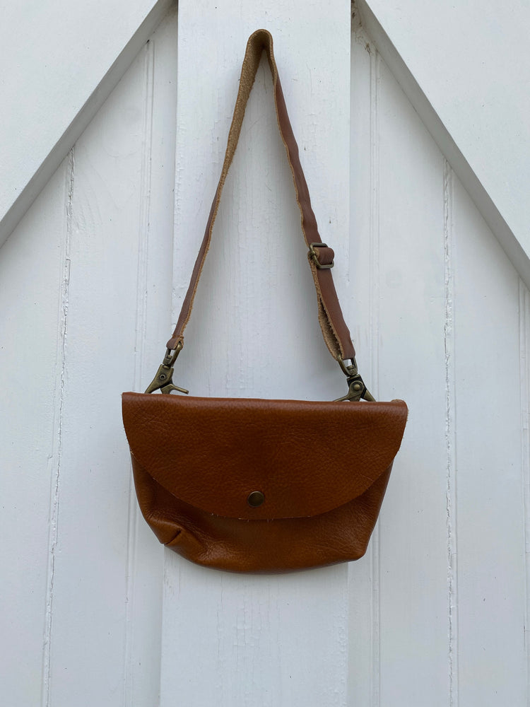 Veyda All Leather Fanny pack
